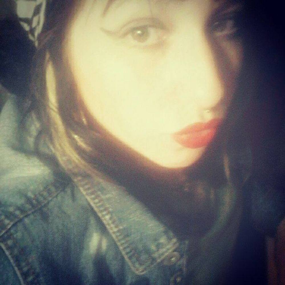 Meet your Posher, Jenn